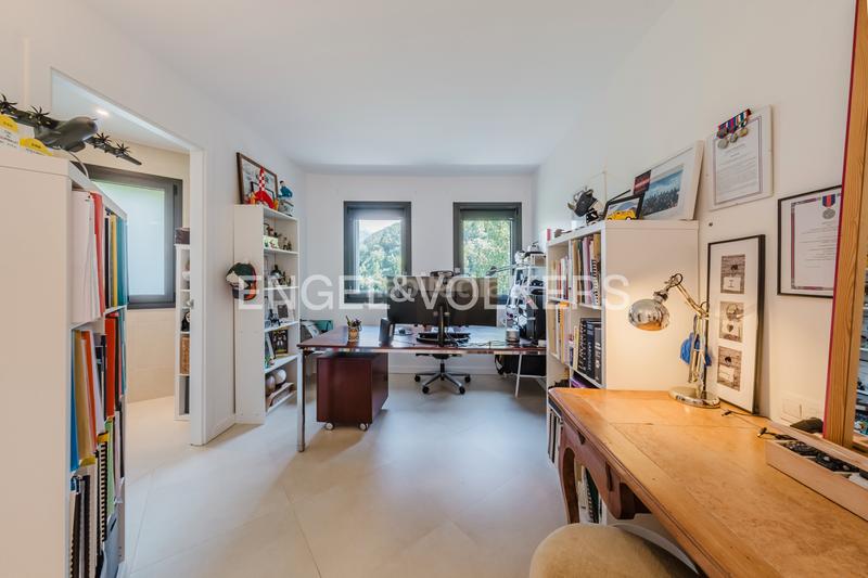 Foto ba9d1a82-a420-4da2-aa7d-2119c49df8d0. Xalet amb xemeneia calefacció aparcament a Els Cortals Encamp