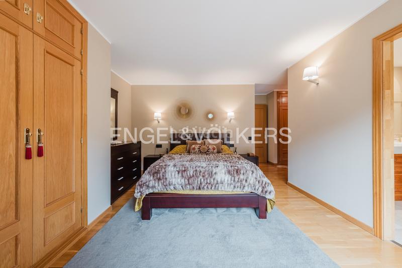 Foto 7d378a1b-9d5d-4100-bb66-4598c907db40. Maison jumelée avec cheminée chauffage parking dans Ordino