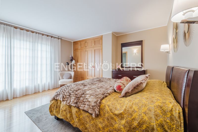 Foto 539cc0ab-e7f7-42a8-aec6-6baebd598bdc. Casa aparellada amb xemeneia calefacció aparcament a Ordino