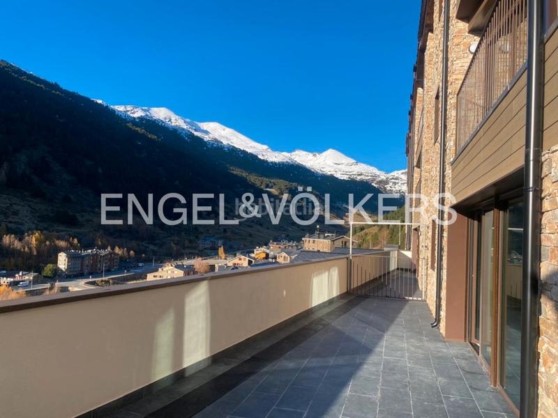 Foto 5c7f030c-88c7-489e-ba39-906c45ed86c8. Miete etagenwohnung mit parking in Soldeu-Incles Canillo