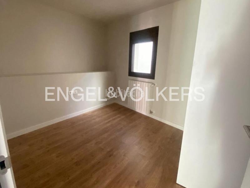 Foto dd8c5936-6d9f-4328-9bf3-d14a0a59c247. Miete etagenwohnung mit parking in Soldeu-Incles Canillo