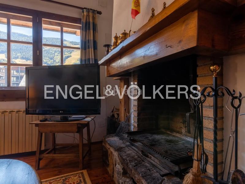 Foto 9e15925d-76d2-47ef-ac3b-ee81c2c39baa. Etagenwohnung mit kamin parking in El Tarter Canillo