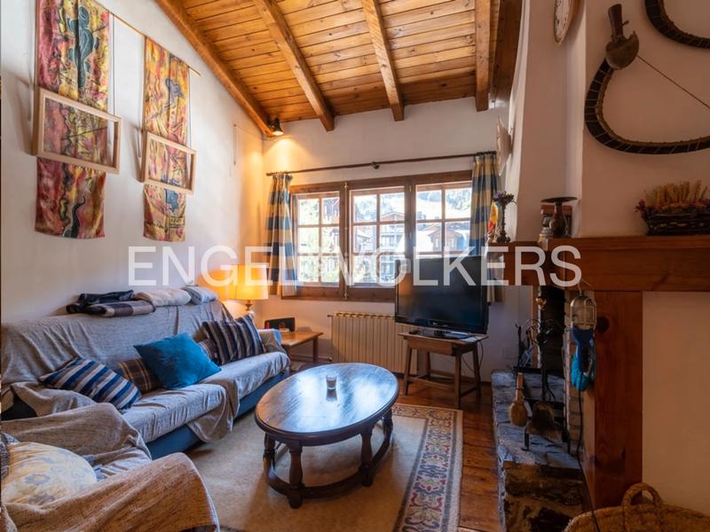 Foto c79caf74-b010-4ba0-9497-5e7df0ccf38a. Etagenwohnung mit kamin parking in El Tarter Canillo