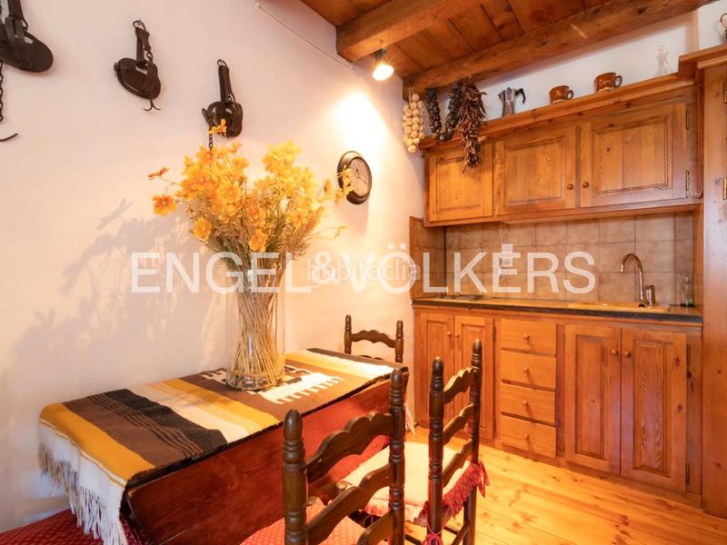 Foto d5a572fc-0fc1-4adf-b5d2-146f87d439e8. Etagenwohnung mit kamin parking in El Tarter Canillo