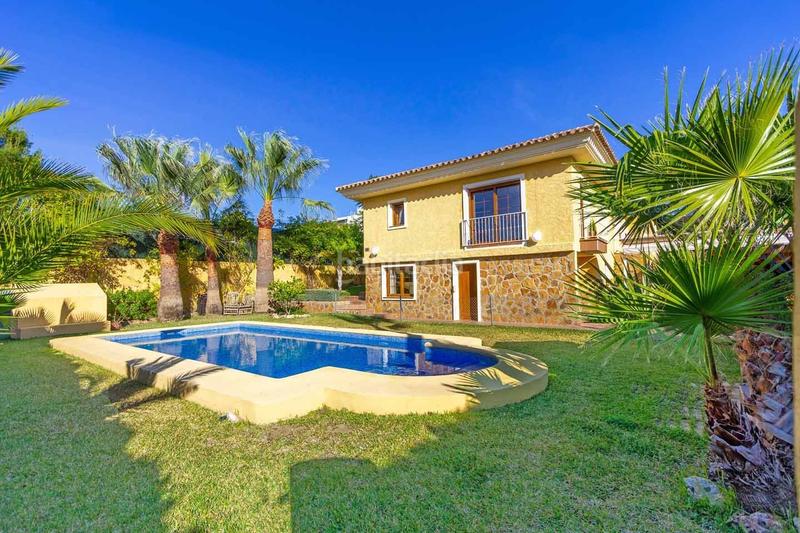 Foto 9f4930e8-283e-463c-8063-b3af3d642ece. Casa amb calefacció piscina a El Tossal-Bello Horizonte Nucia (la)