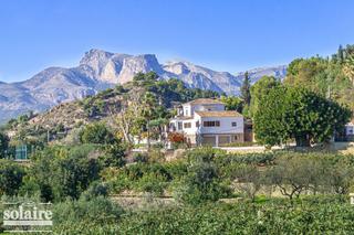 Maison à Altea Ciudad. Espectacular finca rústica a poca distancia de altea