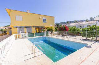 Casa a Rincón Bajo. Chalet en venta en el rincón de loix, benidorm