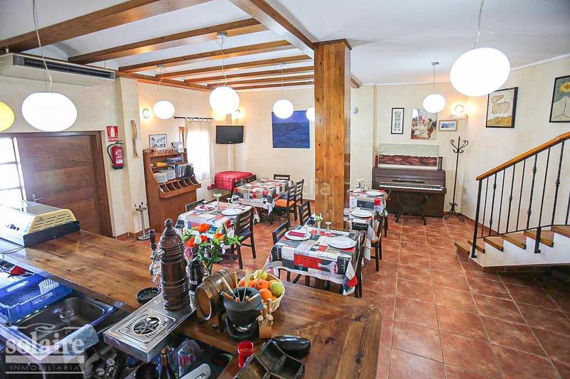 Foto a7beb137-fd73-446f-9ba3-6c6c2298f2a3. Local comercial a Altea ciudad Altea