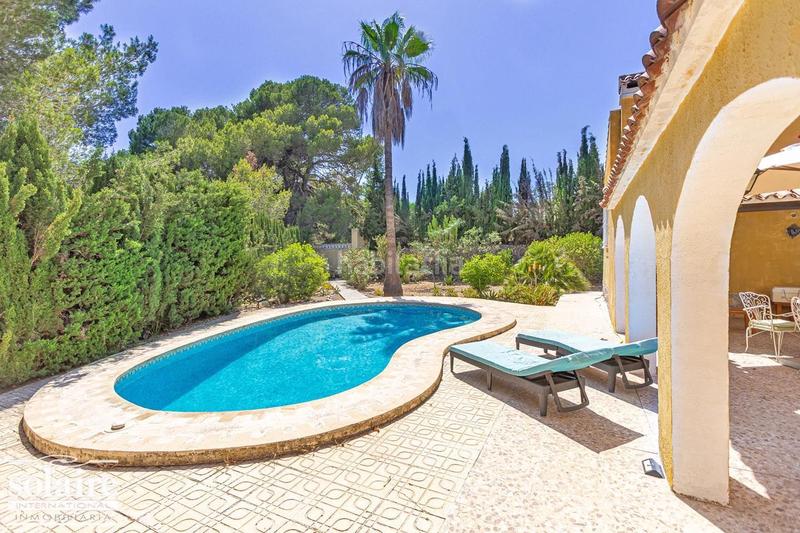 Foto f6cd8f7f-4c0d-4f0f-982f-48887f51ff3f. Casa con riscaldamento piscina in Pueblo-Ubanizaciones Alfàs del Pi (l´)