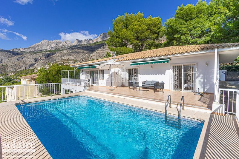 Foto 0686c6b7-f07b-437e-814e-6e5d28db8685. Casa amb calefacció piscina a Altea la vella Altea