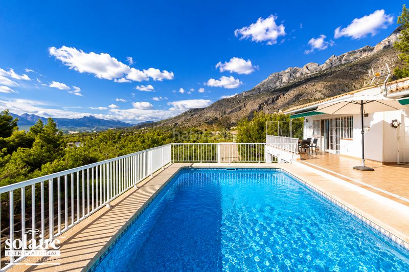 Foto 2350e877-8050-4e5d-8ffa-958798acac01. Casa amb calefacció piscina a Altea la vella Altea