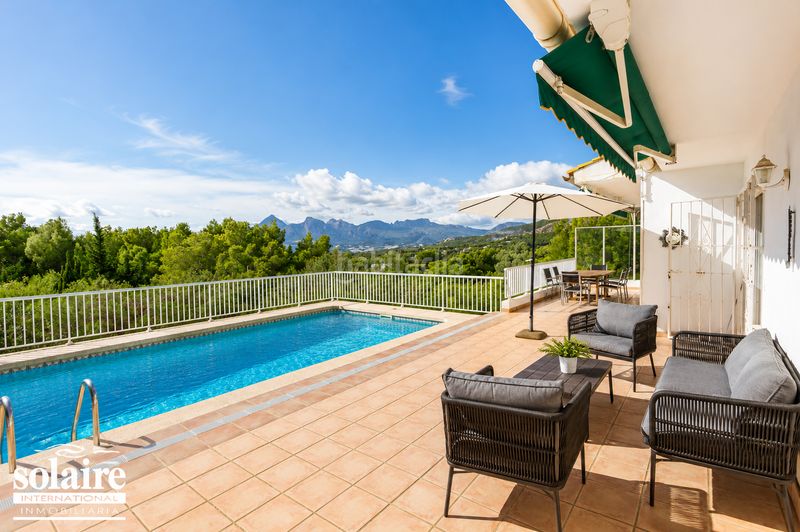 Foto defcae72-9064-49db-8a3f-76f53a10b218. Casa amb calefacció piscina a Altea la vella Altea