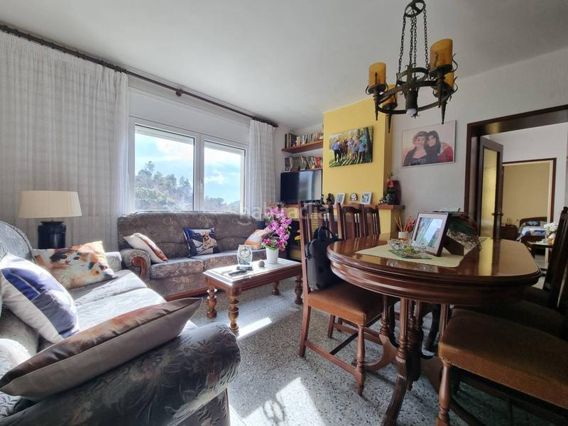 Foto aa8d52be-3c48-43fc-b23f-8dc5c059af43. Casa fantástica casa de 265 mt2 con 2 plantas, 6 dormitorios, 4 baños y 3 hectáreas de terreno en Sant Hilari Sacalm