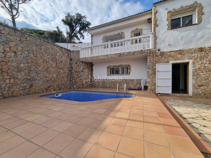 Foto ec959e8f-b315-4b93-afaa-95c507bdd19c. Chalet con riscaldamento parcheggio piscina in Serra Brava Lloret de Mar