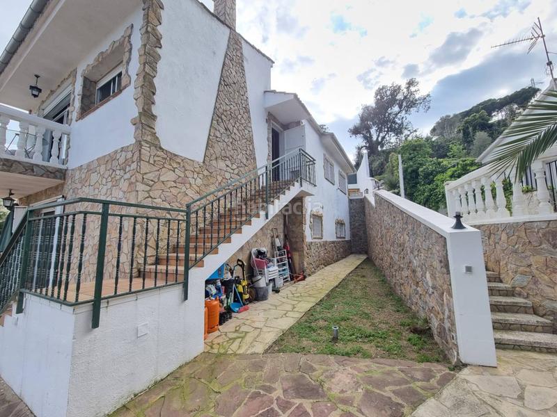 Foto f6565e8a-58e5-44c0-a6f1-36369236e315. Chalet con riscaldamento parcheggio piscina in Serra Brava Lloret de Mar