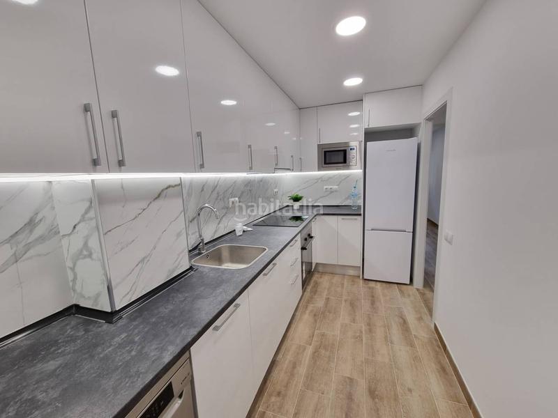 Foto fa927bdf-bea5-4178-a43c-d25b2c2efe82. Appartamento con riscaldamento in Centre Pineda de Mar