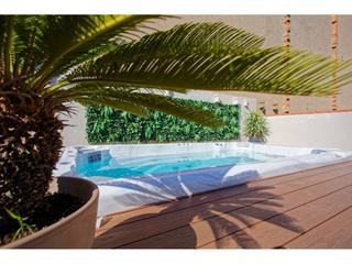 Towny house  Panissars. Dúplex moderno con terraza, placas solares, piscina y ubicación