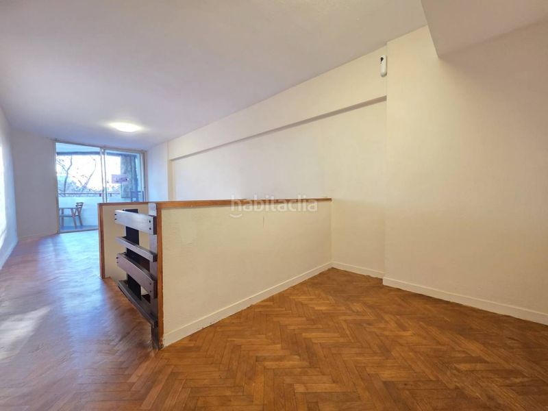 Foto 8dd13d28-e6ff-47ae-b41b-26131f6eee0e. Dúplex amb calefacció a La Vila Olímpica del Poblenou Barcelona