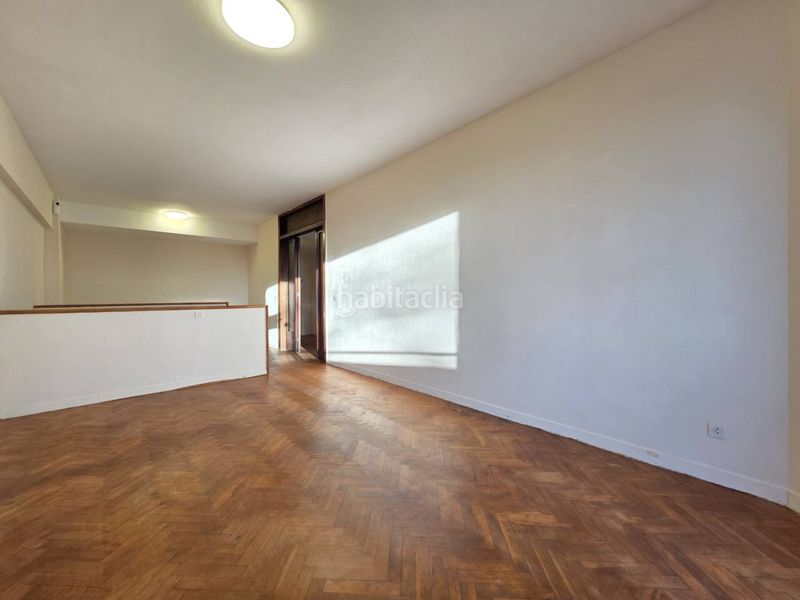 Foto e4b37e79-35d8-4166-85fa-a29ba7e9a2ed. Dúplex amb calefacció a La Vila Olímpica del Poblenou Barcelona