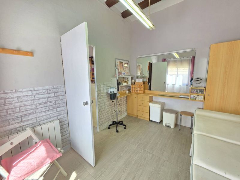 Foto d5df9c6b-6b09-4444-904c-21da9a83ccf5. Casa amb calefacció a Vilassar de Dalt