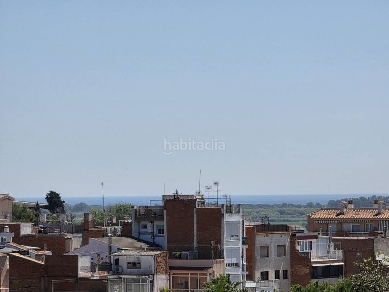 Foto 58a9a9b0-37bc-4ac7-8e8a-59532fbf2bf0. Casa amb calefacció aparcament a Malgrat de Mar