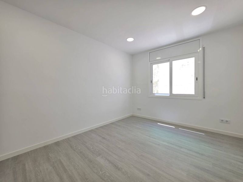Foto 7f68d3b2-e204-47e5-b0fe-0a5624aaeb33. Pis a Carmel Barcelona