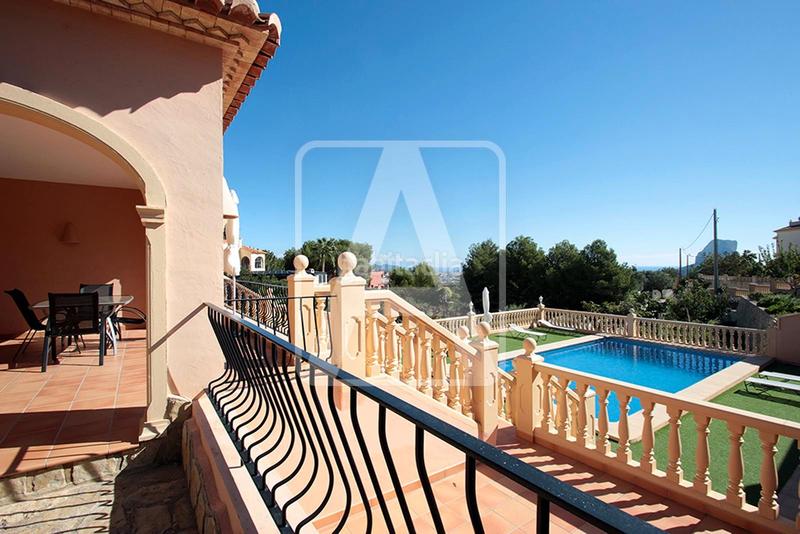 Foto 1f1ad8ba-f472-4481-9d54-52df0d3ade9e. Chalet con riscaldamento parcheggio piscina in Pueblo Calp