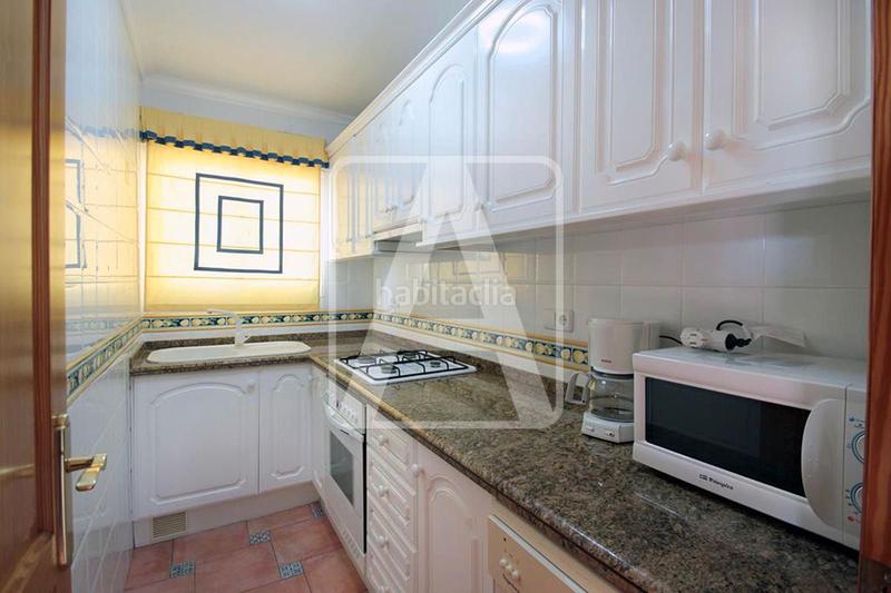 Foto 2a5a2009-5655-45ee-b691-5ad5584d7e8a. Xalet amb calefacció aparcament piscina a Benissa pueblo Benissa