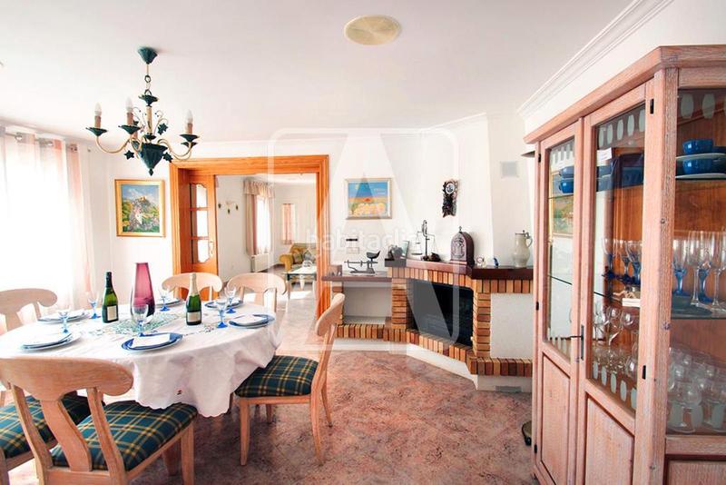 Foto 8340507c-85c2-474a-a800-27863160f9e5. Xalet amb calefacció aparcament piscina a Benissa pueblo Benissa