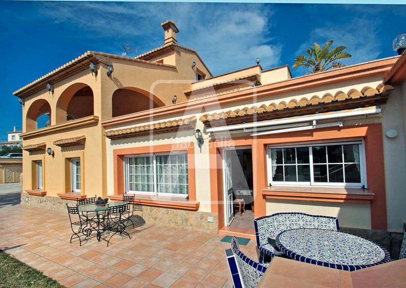 Foto c05bf431-a152-48e2-874a-7d043c195989. Xalet amb calefacció aparcament piscina a Benissa pueblo Benissa