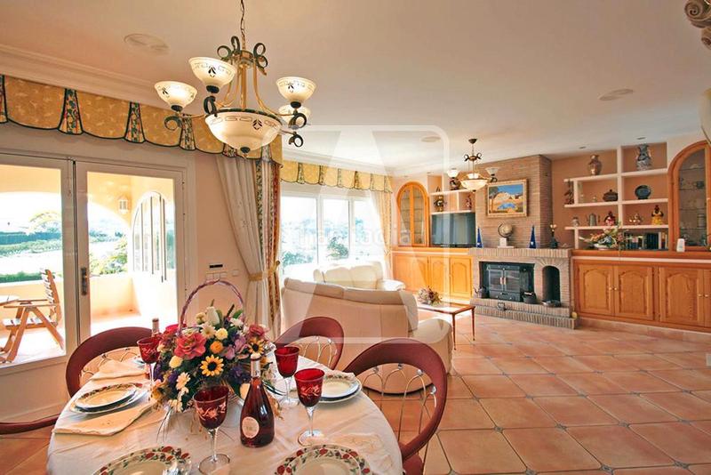 Foto c244d3a5-85d1-47fd-ab2a-17ce0d405e92. Xalet amb calefacció aparcament piscina a Benissa pueblo Benissa