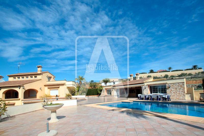 Foto cc2bd128-9fca-4a7f-be95-7d241ae8a088. Xalet amb calefacció aparcament piscina a Benissa pueblo Benissa