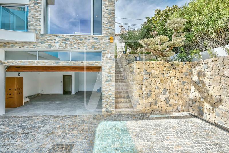 Foto 8c1e14d5-1d3d-45f1-8e95-6c6d14ed556e. Chalet villa en venta e, canuta en Pueblo Calp