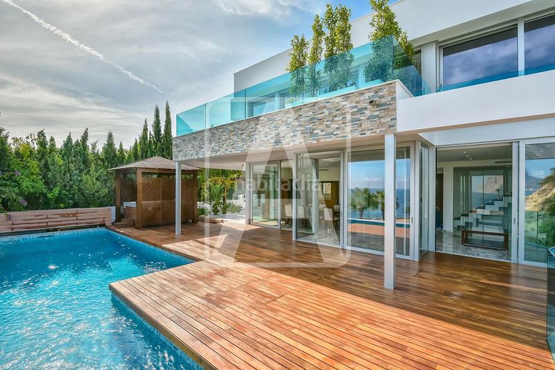 Foto b84fd9c1-1afe-41e8-8d62-4c9b6025e2cf. Chalet villa en venta e, canuta en Pueblo Calp