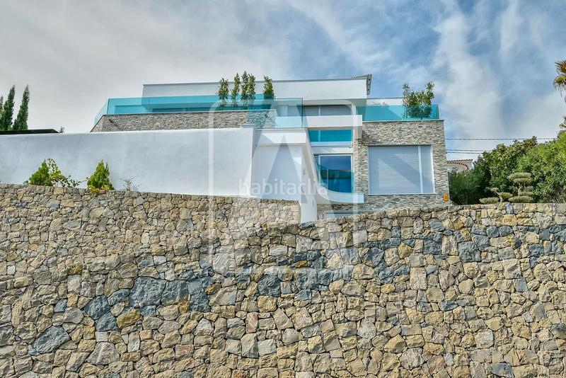 Foto f56e5f5b-d219-4a4b-a16c-59376c73951e. Chalet villa en venta e, canuta en Pueblo Calp