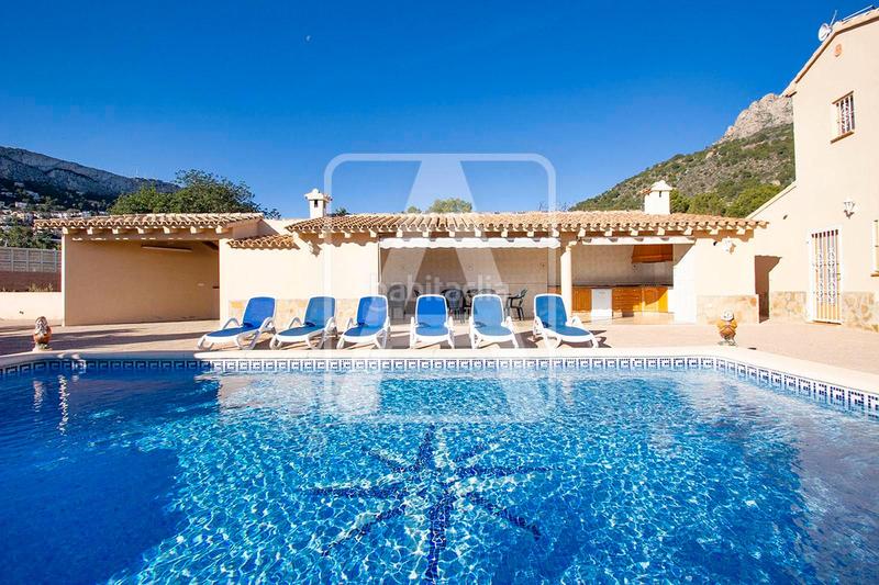 Foto 30a97cf6-9760-4757-92f8-2f6955f4d081. Xalet amb calefacció aparcament piscina a Pueblo Calp