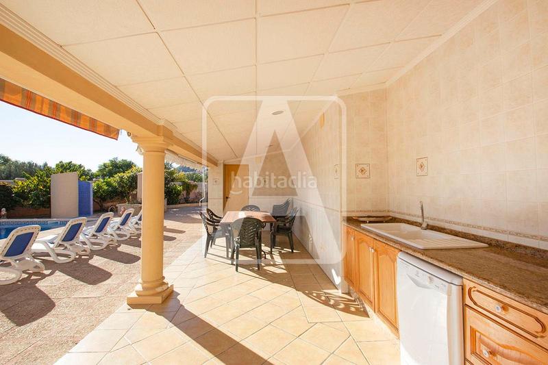 Foto 52e50a43-79be-459c-bf9b-230c658fe391. Xalet amb calefacció aparcament piscina a Pueblo Calp