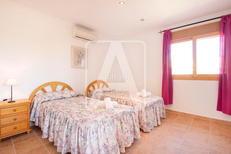 Foto 9335c10f-25ed-42a6-8b0c-8201f44c74c8. Xalet amb calefacció aparcament piscina a Pueblo Calp