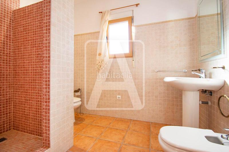 Foto e7b9cdb7-1638-4dc4-b3ee-01d996e05d36. Xalet amb calefacció aparcament piscina a Pueblo Calp