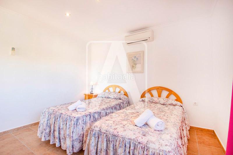 Foto f2942e37-6c27-4879-9696-8e37ab9cc15f. Xalet amb calefacció aparcament piscina a Pueblo Calp