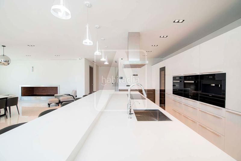 Foto 0048ace4-faea-44a3-bc9b-01d5c5df1352. Xalet amb calefacció piscina a Mascarat Altea