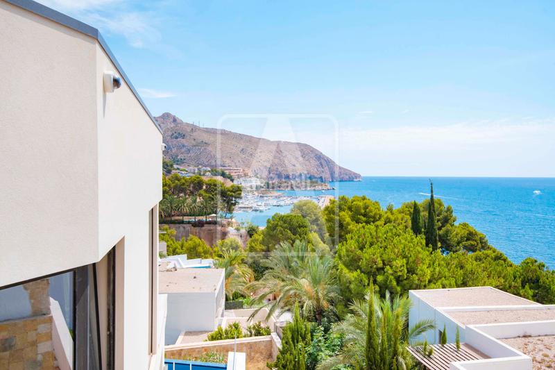 Foto 136edb4a-6db9-4c5b-9185-68527be1f3ff. Xalet amb calefacció piscina a Mascarat Altea