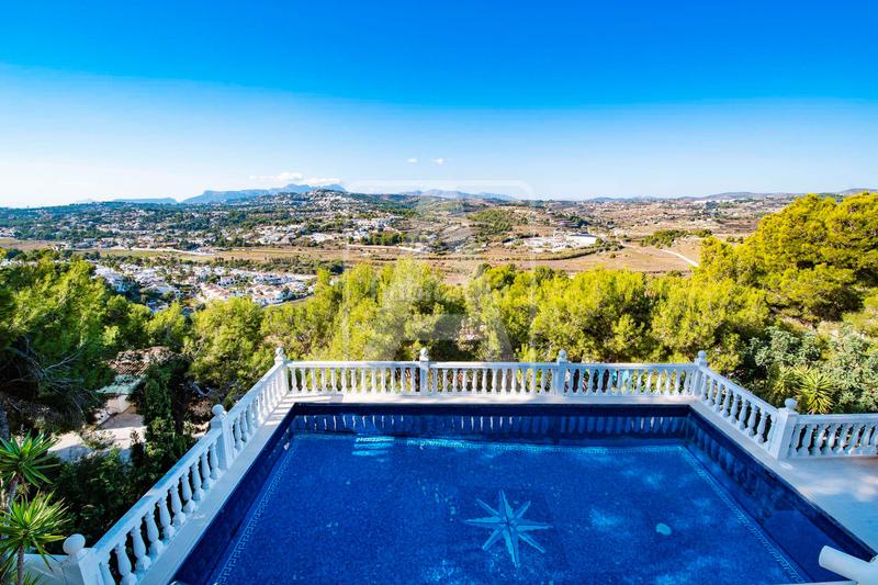 Foto 1506595f-cf94-4d63-af50-5aa055c18a66. Chalet with heating pool in Paichi Moraira