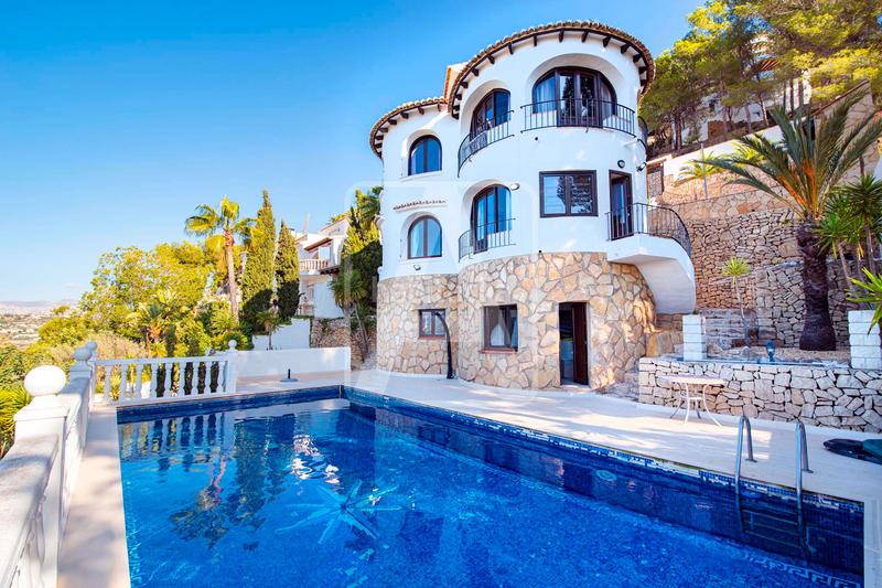 Foto 2c43eed3-7cdb-43d1-affe-971eac1cd7f7. Chalet with heating pool in Paichi Moraira