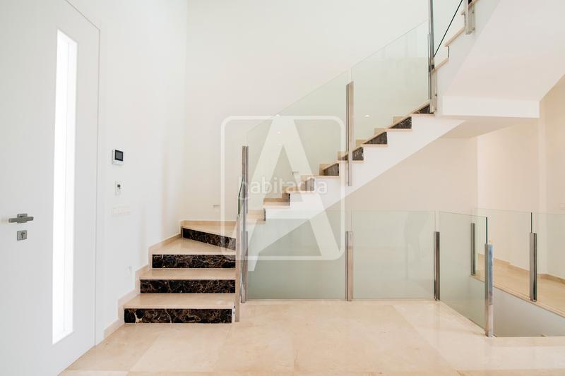 Foto 1c77f4b2-50c3-41d4-83b9-09683ee35b69. Xalet amb calefacció aparcament piscina a Pueblo Calp