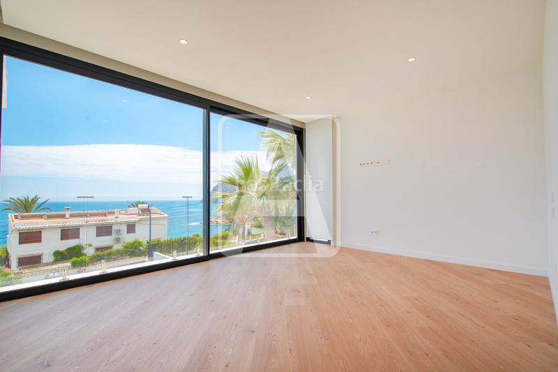 Foto 63c238e3-2c45-4da6-9abf-54f88966be1d. Xalet amb calefacció aparcament piscina a Pueblo Calp