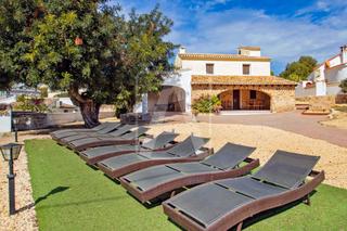 Chalet à Carrió - La Merced - Los Pinos. Villa en venta en calpe, cometa