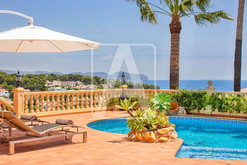 Foto 1f83b616-680b-426d-b1a1-5597405fbc6e. Xalet amb calefacció aparcament piscina a Benissa pueblo Benissa