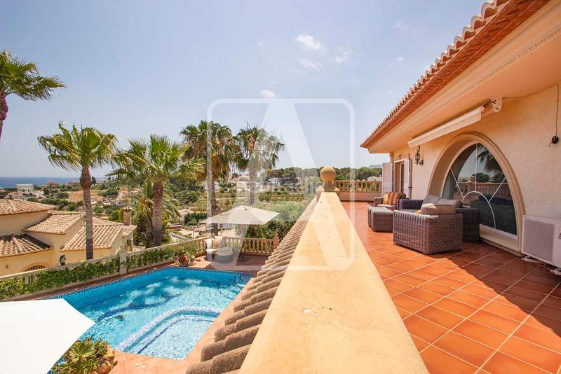 Foto 4822ae29-81d0-4e6d-8d94-18855c21e03d. Xalet amb calefacció aparcament piscina a Benissa pueblo Benissa