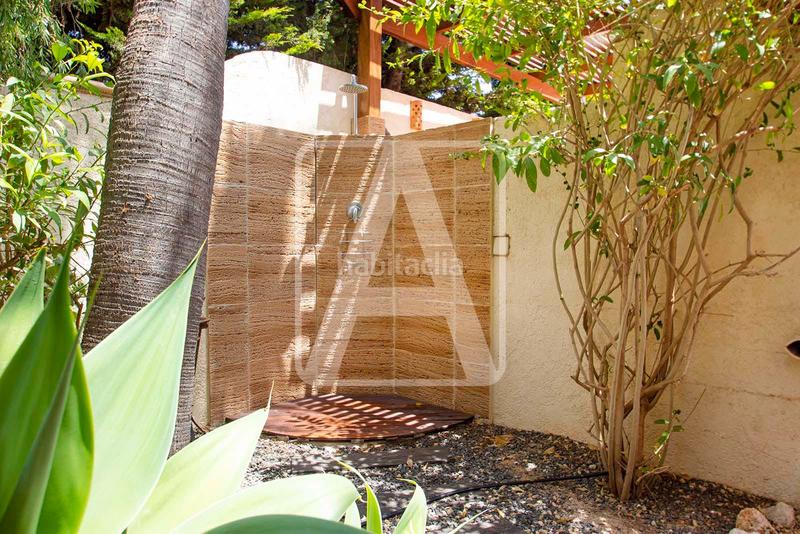 Foto 6b5ec603-d887-40c1-8c56-2291e4ecb3e1. Xalet amb calefacció aparcament piscina a Benissa pueblo Benissa